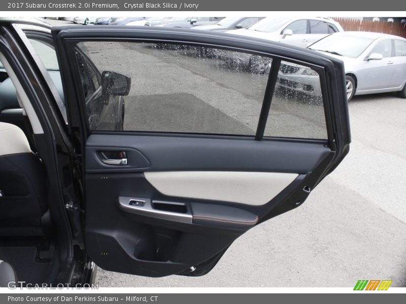 Crystal Black Silica / Ivory 2017 Subaru Crosstrek 2.0i Premium