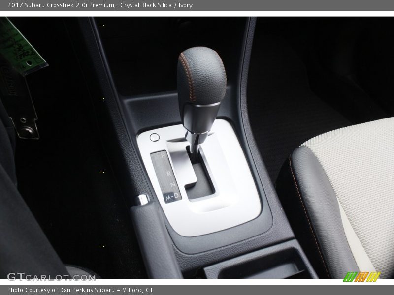 Crystal Black Silica / Ivory 2017 Subaru Crosstrek 2.0i Premium