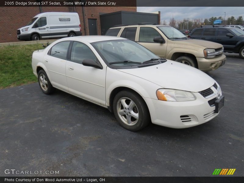 Stone White / Dark Slate Gray 2005 Dodge Stratus SXT Sedan