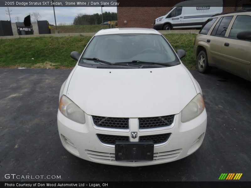 Stone White / Dark Slate Gray 2005 Dodge Stratus SXT Sedan