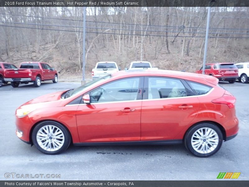 Hot Pepper Red / Medium Soft Ceramic 2018 Ford Focus Titanium Hatch