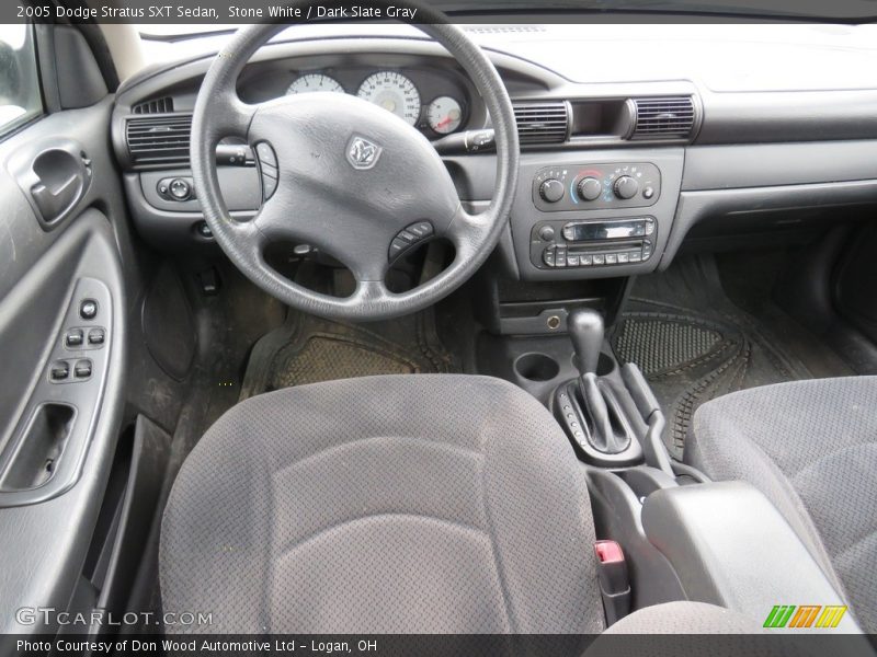 Stone White / Dark Slate Gray 2005 Dodge Stratus SXT Sedan