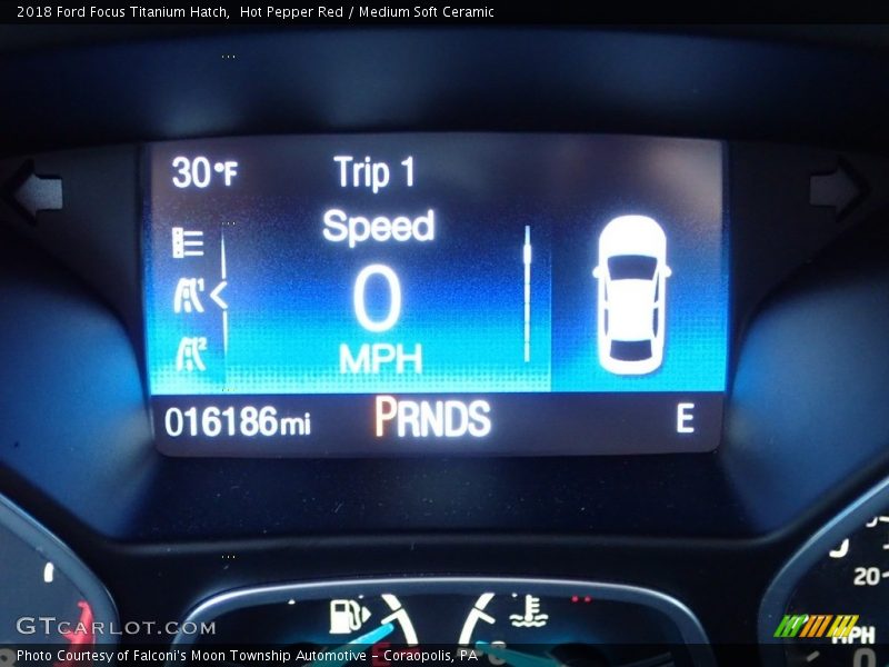 Hot Pepper Red / Medium Soft Ceramic 2018 Ford Focus Titanium Hatch