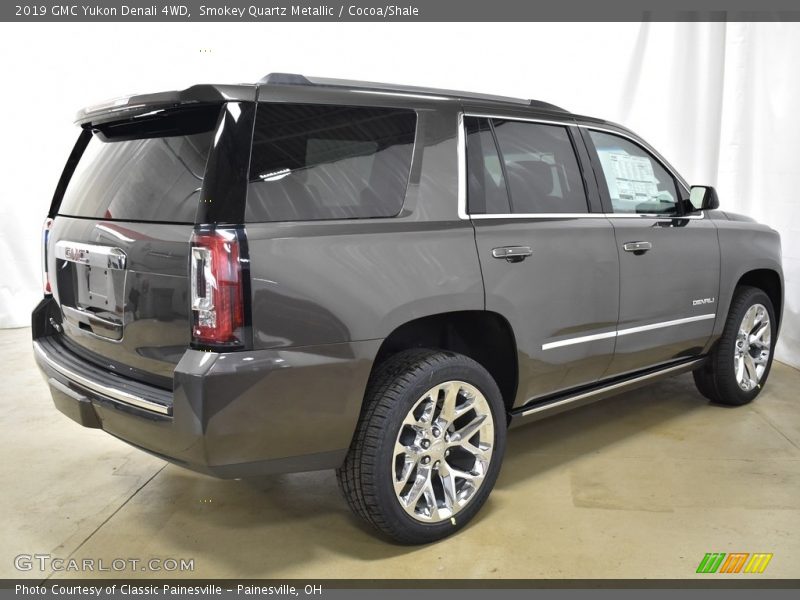 Smokey Quartz Metallic / Cocoa/Shale 2019 GMC Yukon Denali 4WD