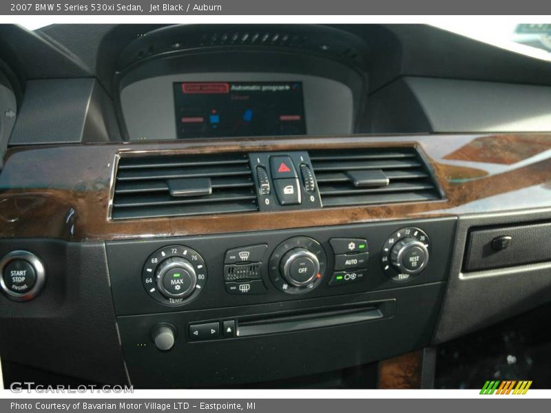 Jet Black / Auburn 2007 BMW 5 Series 530xi Sedan