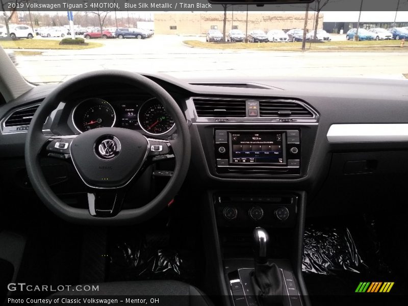 Blue Silk Metallic / Titan Black 2019 Volkswagen Tiguan S 4MOTION