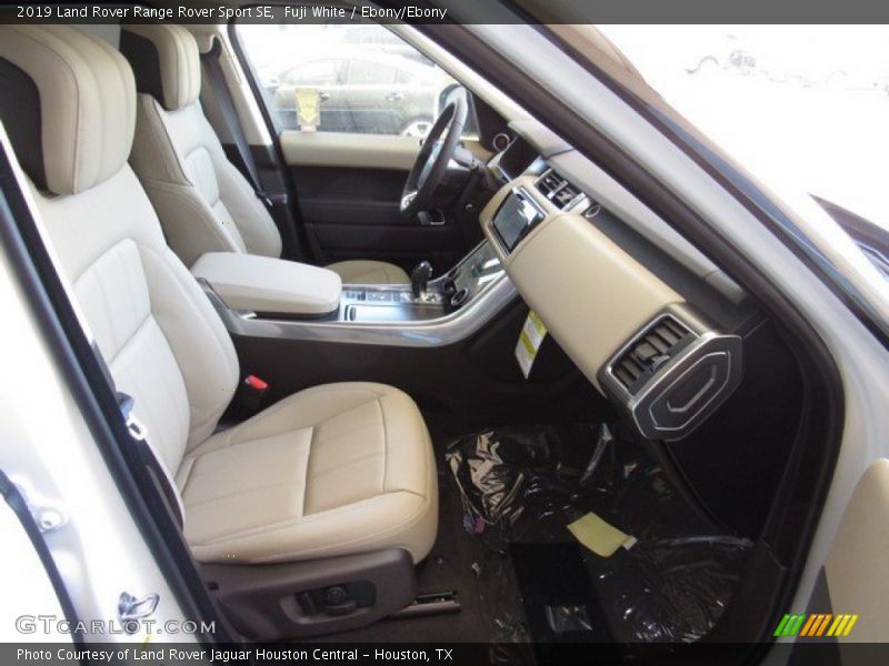Fuji White / Ebony/Ebony 2019 Land Rover Range Rover Sport SE