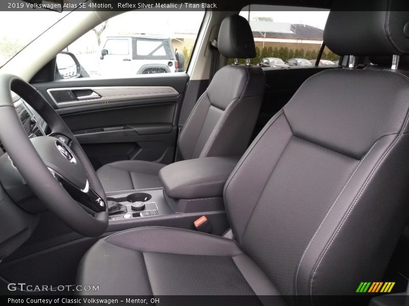 Front Seat of 2019 Atlas SE 4Motion