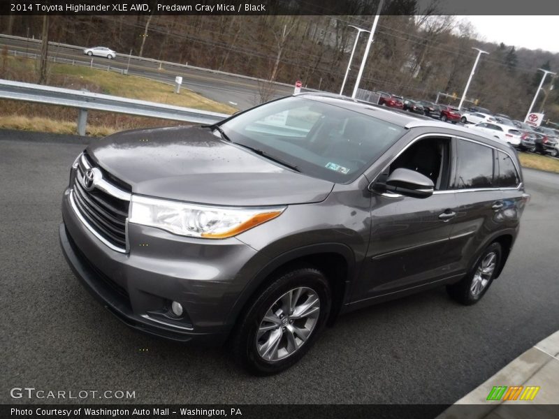 Predawn Gray Mica / Black 2014 Toyota Highlander XLE AWD