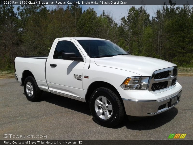 Bright White / Black/Diesel Gray 2019 Ram 1500 Classic Tradesman Regular Cab 4x4