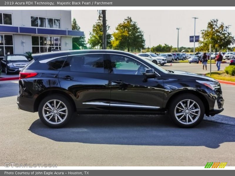 Majestic Black Pearl / Parchment 2019 Acura RDX Technology