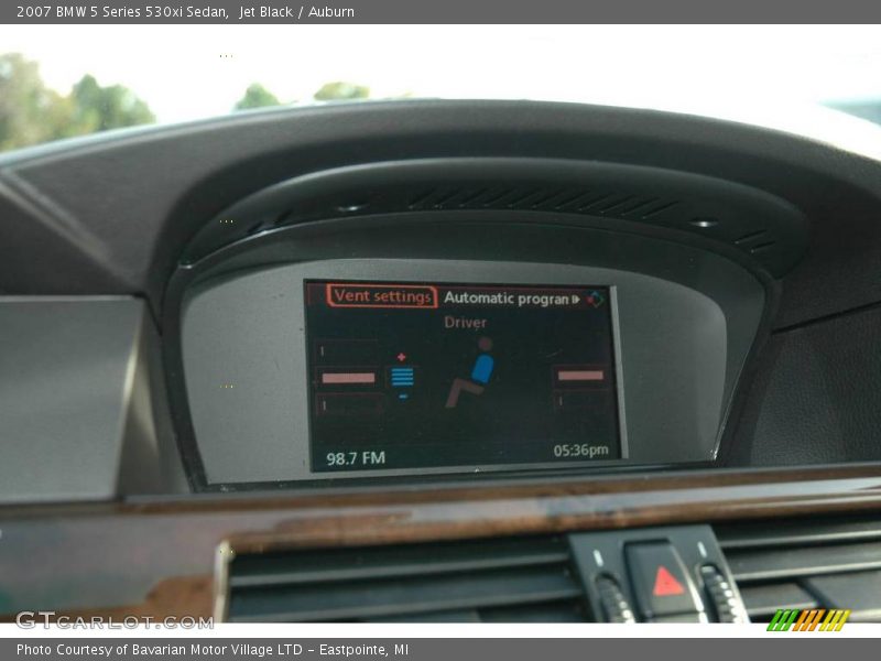 Jet Black / Auburn 2007 BMW 5 Series 530xi Sedan