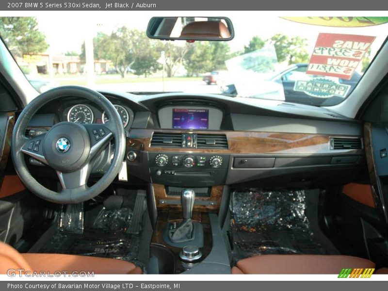 Jet Black / Auburn 2007 BMW 5 Series 530xi Sedan