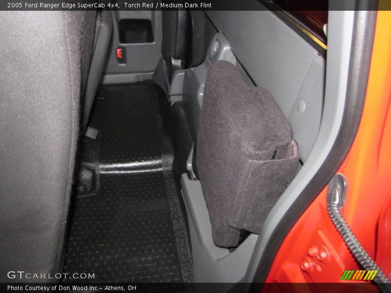 Torch Red / Medium Dark Flint 2005 Ford Ranger Edge SuperCab 4x4