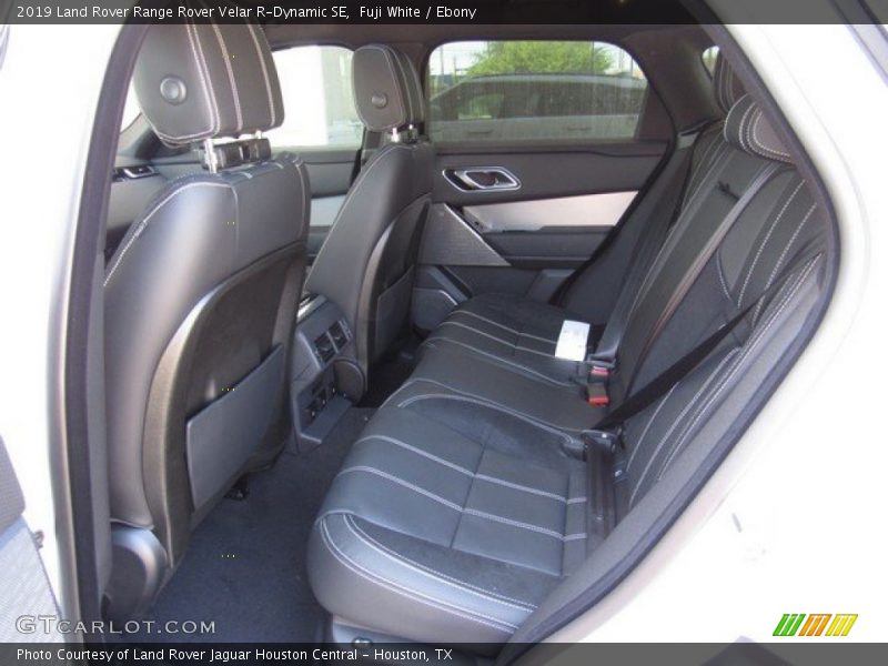 Fuji White / Ebony 2019 Land Rover Range Rover Velar R-Dynamic SE