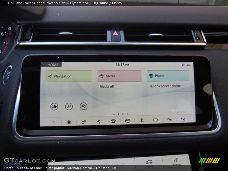 Fuji White / Ebony 2019 Land Rover Range Rover Velar R-Dynamic SE