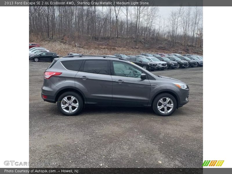 Sterling Gray Metallic / Medium Light Stone 2013 Ford Escape SE 2.0L EcoBoost 4WD