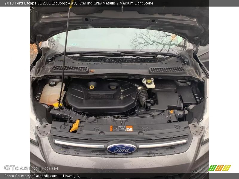 Sterling Gray Metallic / Medium Light Stone 2013 Ford Escape SE 2.0L EcoBoost 4WD