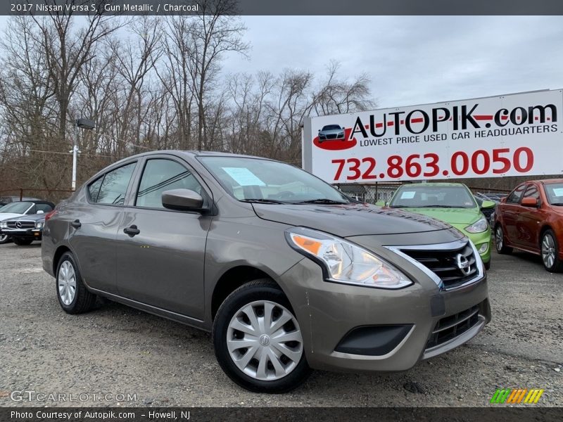 Gun Metallic / Charcoal 2017 Nissan Versa S