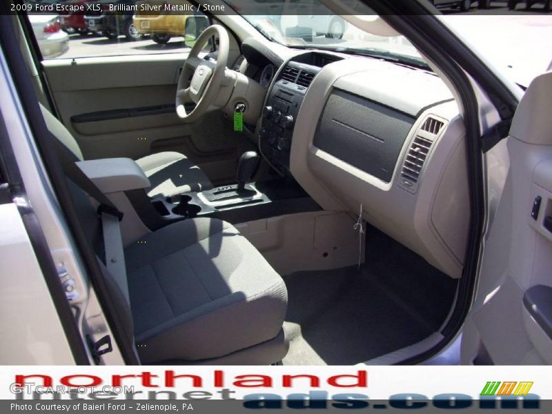 Brilliant Silver Metallic / Stone 2009 Ford Escape XLS