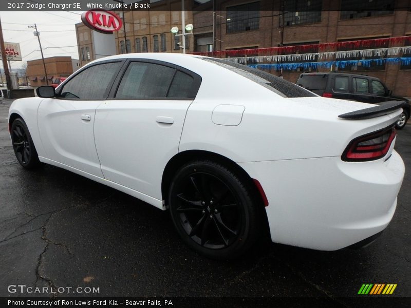 White Knuckle / Black 2017 Dodge Charger SE