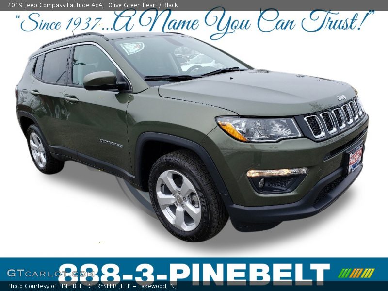 Olive Green Pearl / Black 2019 Jeep Compass Latitude 4x4