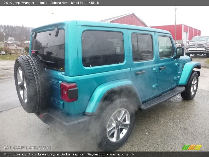 Bikini Pearl / Black 2019 Jeep Wrangler Unlimited Sahara 4x4