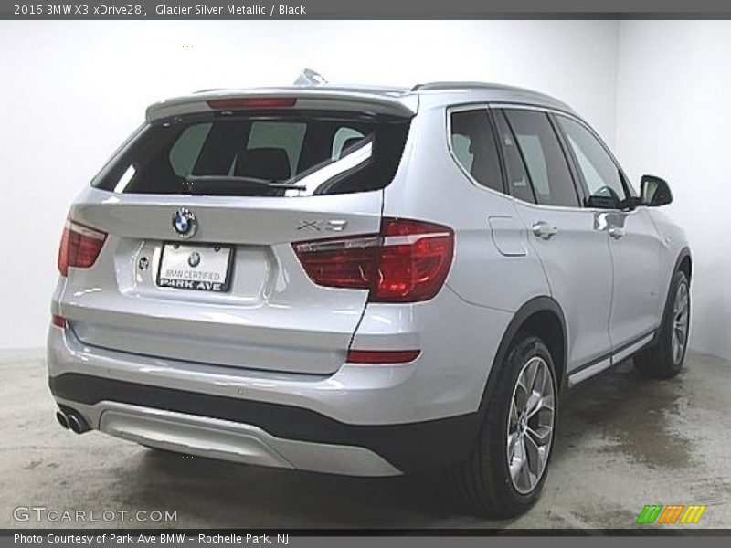 Glacier Silver Metallic / Black 2016 BMW X3 xDrive28i