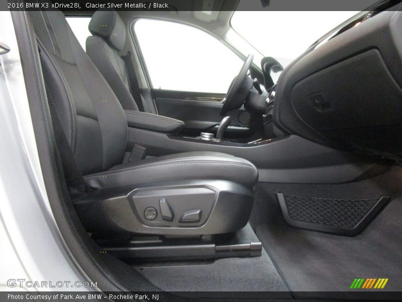 Glacier Silver Metallic / Black 2016 BMW X3 xDrive28i