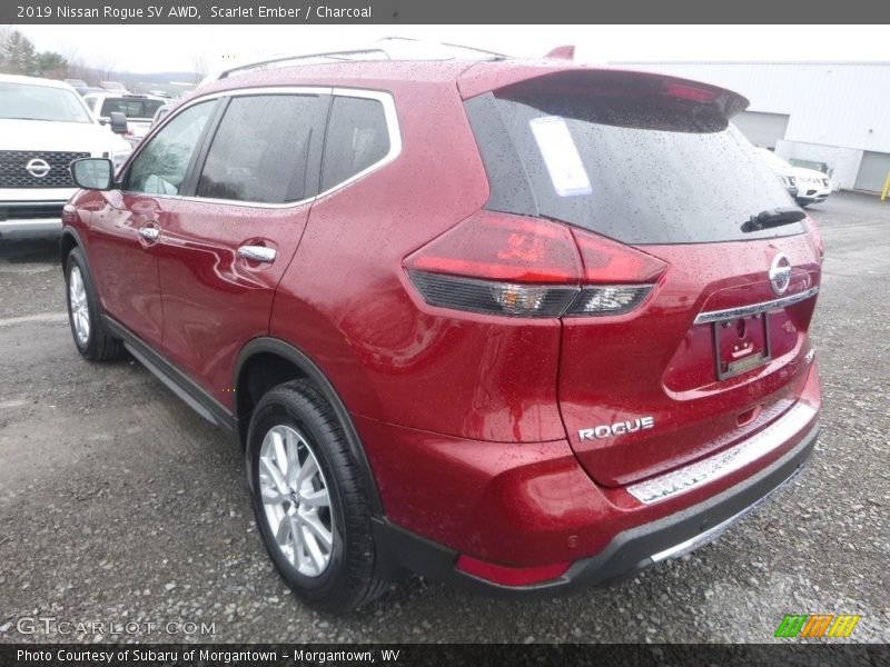 Scarlet Ember / Charcoal 2019 Nissan Rogue SV AWD