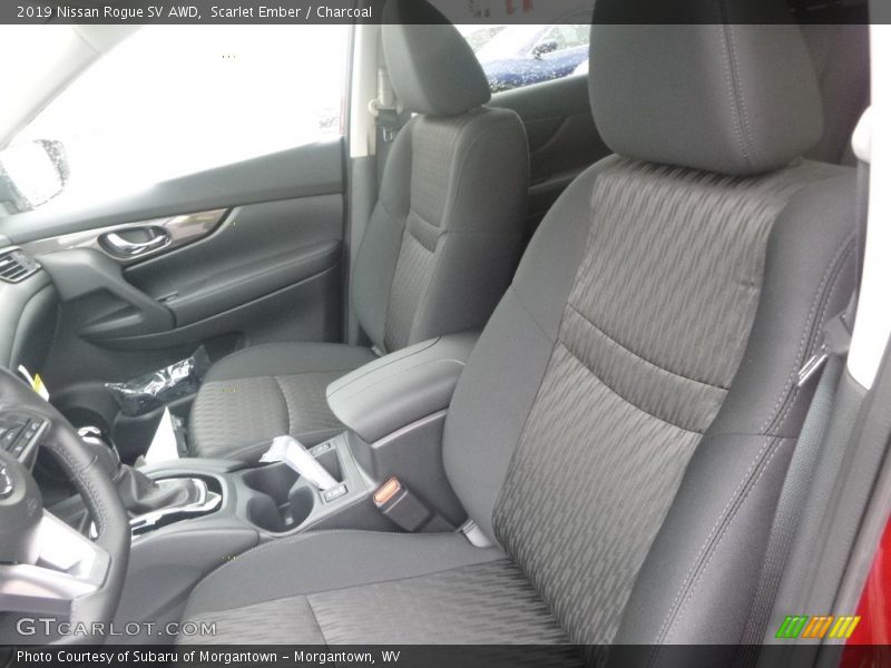 Scarlet Ember / Charcoal 2019 Nissan Rogue SV AWD