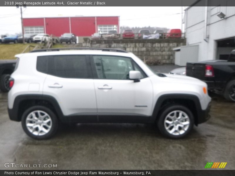 Glacier Metallic / Black 2018 Jeep Renegade Latitude 4x4