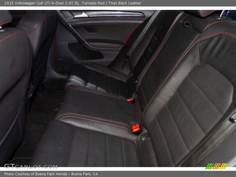 Tornado Red / Titan Black Leather 2015 Volkswagen Golf GTI 4-Door 2.0T SE