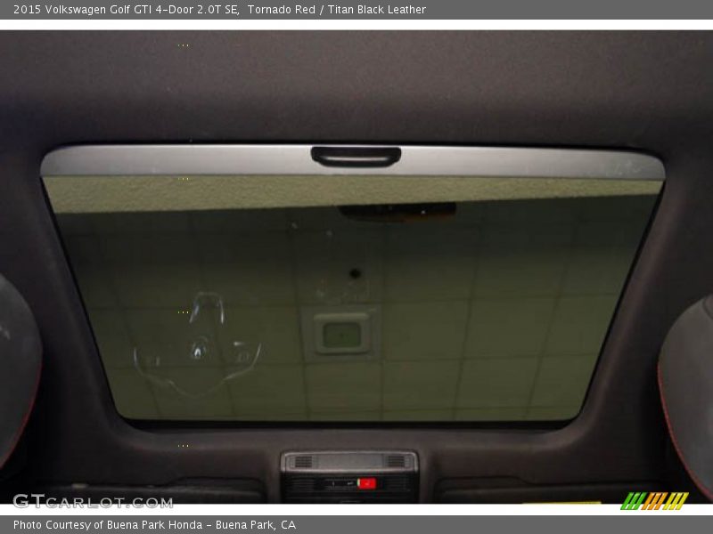 Tornado Red / Titan Black Leather 2015 Volkswagen Golf GTI 4-Door 2.0T SE