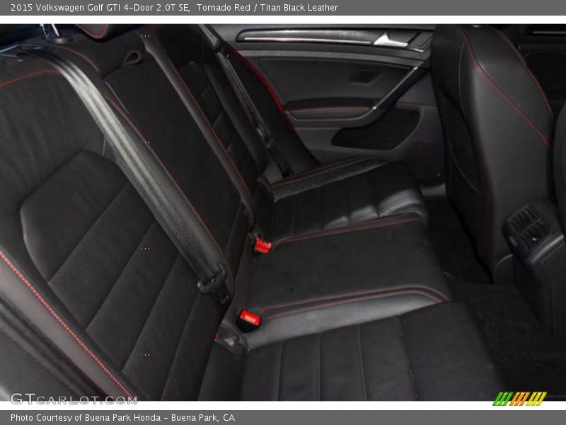 Tornado Red / Titan Black Leather 2015 Volkswagen Golf GTI 4-Door 2.0T SE