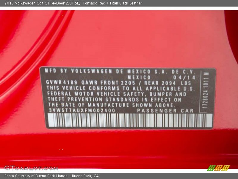 Tornado Red / Titan Black Leather 2015 Volkswagen Golf GTI 4-Door 2.0T SE