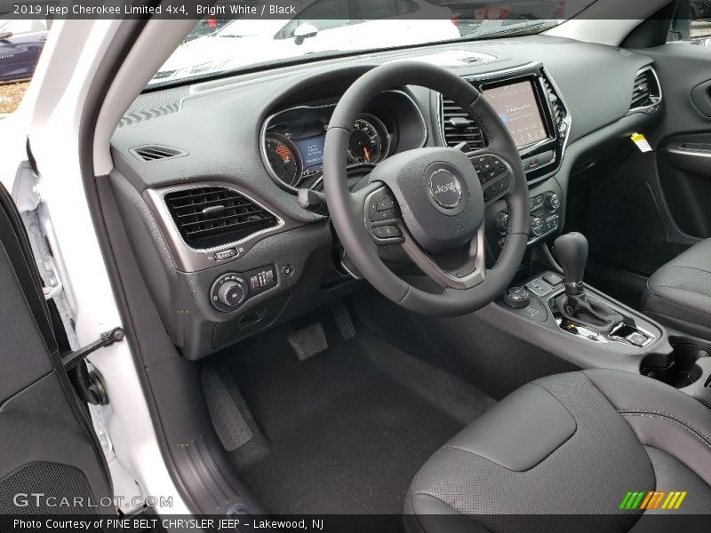 Bright White / Black 2019 Jeep Cherokee Limited 4x4