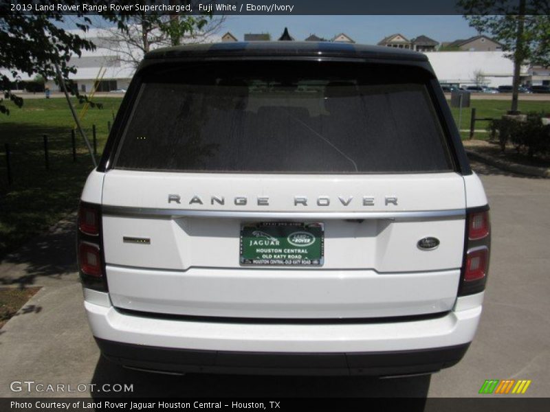Fuji White / Ebony/Ivory 2019 Land Rover Range Rover Supercharged
