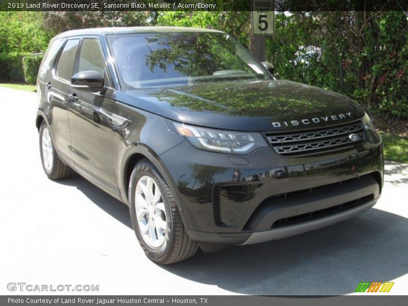 Santorini Black Metallic / Acorn/Ebony 2019 Land Rover Discovery SE