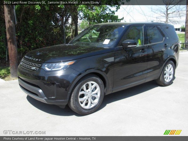 Santorini Black Metallic / Acorn/Ebony 2019 Land Rover Discovery SE