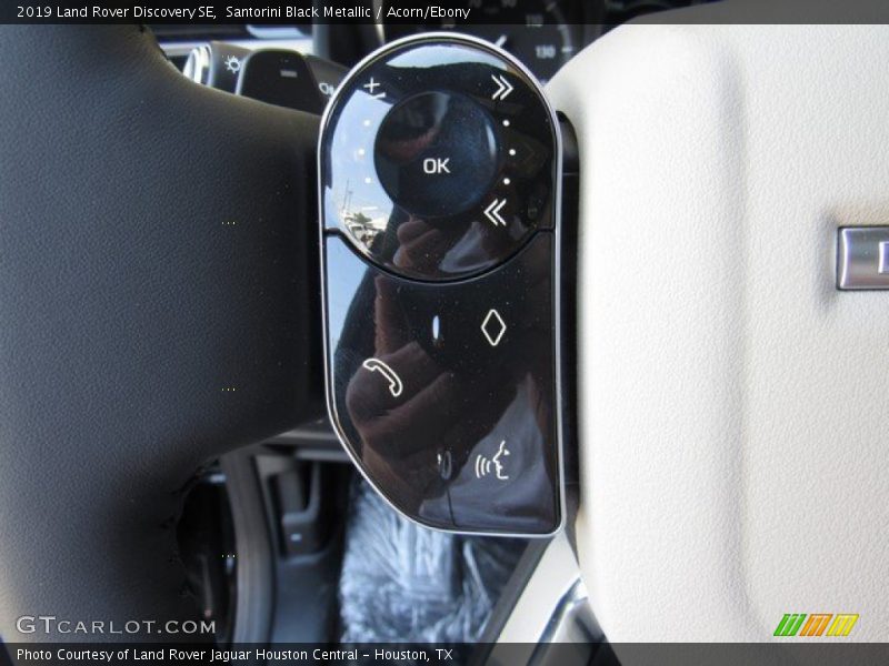 Santorini Black Metallic / Acorn/Ebony 2019 Land Rover Discovery SE