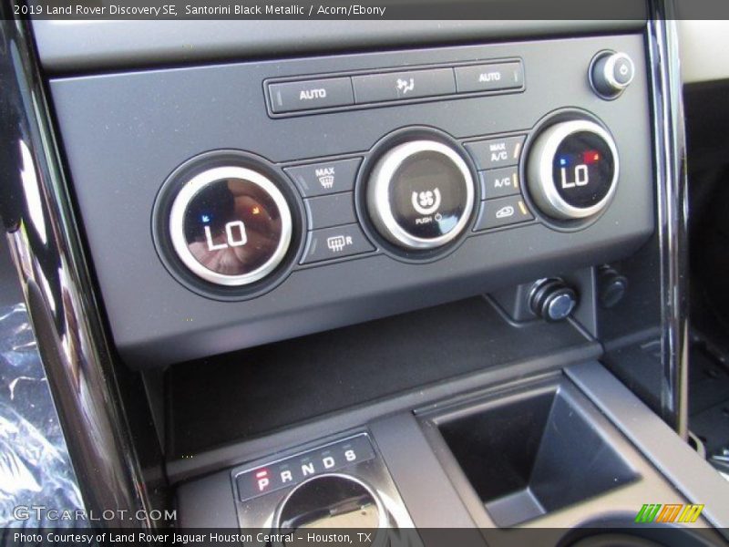 Santorini Black Metallic / Acorn/Ebony 2019 Land Rover Discovery SE