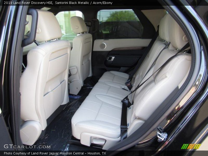 Santorini Black Metallic / Acorn/Ebony 2019 Land Rover Discovery HSE