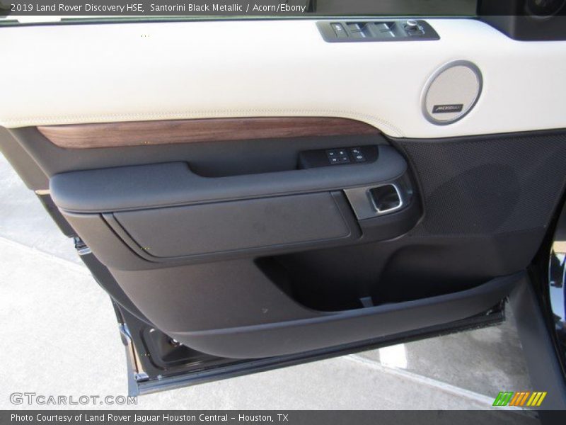Santorini Black Metallic / Acorn/Ebony 2019 Land Rover Discovery HSE