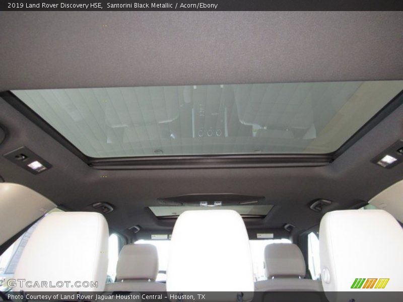 Santorini Black Metallic / Acorn/Ebony 2019 Land Rover Discovery HSE