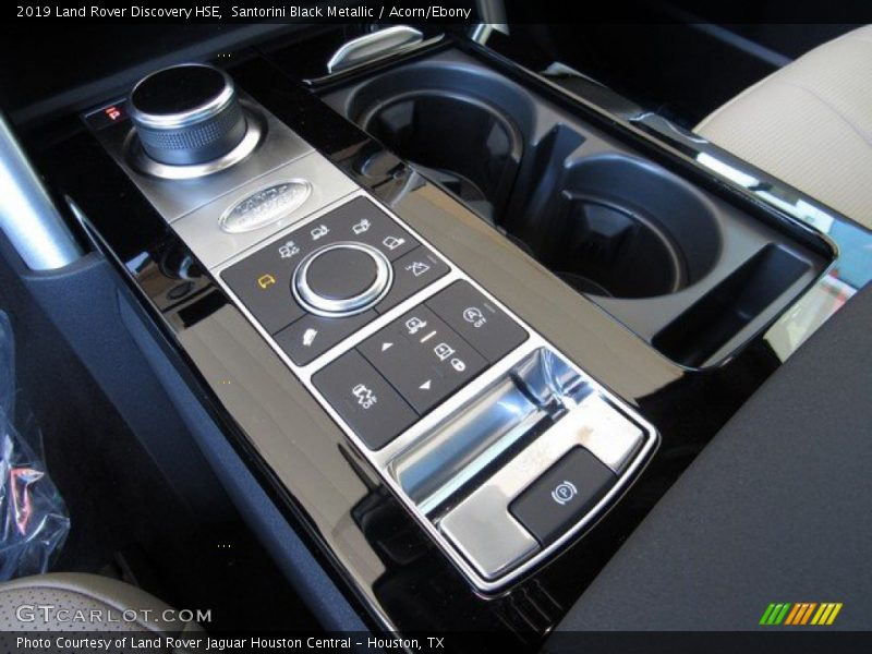 Santorini Black Metallic / Acorn/Ebony 2019 Land Rover Discovery HSE