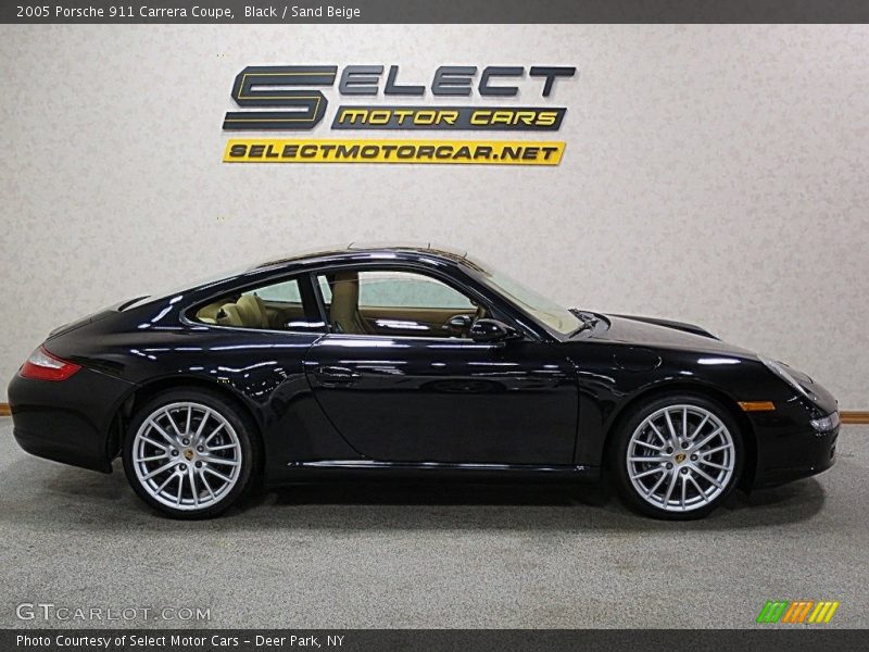 Black / Sand Beige 2005 Porsche 911 Carrera Coupe