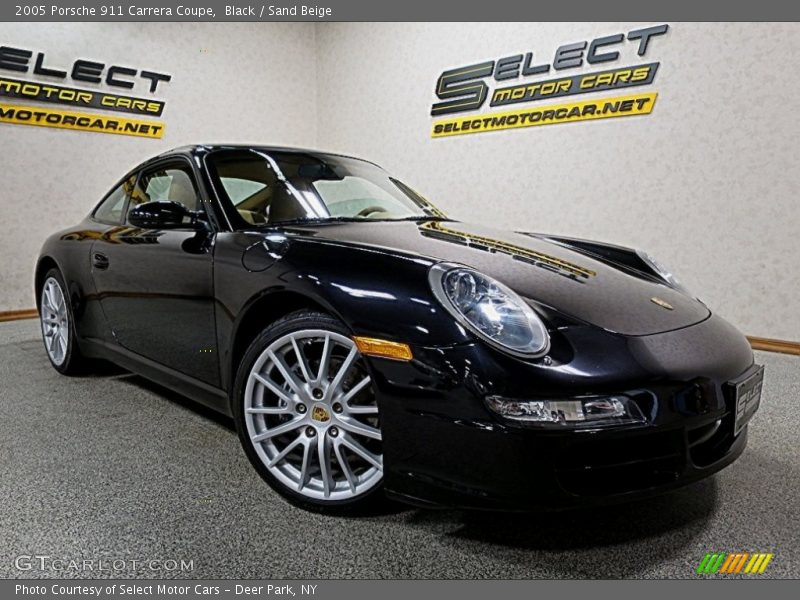 Black / Sand Beige 2005 Porsche 911 Carrera Coupe