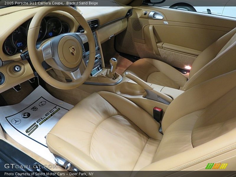 Black / Sand Beige 2005 Porsche 911 Carrera Coupe