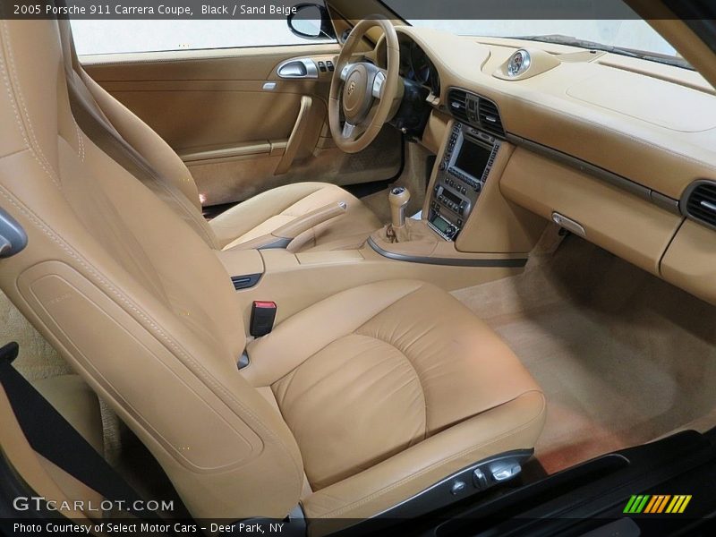 Black / Sand Beige 2005 Porsche 911 Carrera Coupe